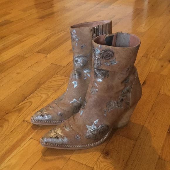 Free people boots - Picture 2 of 6